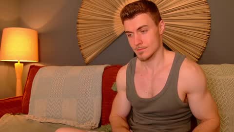 Snapshot of eddieds chatting on January 25, 2:58 am Eddie online show from January 25, 2:58 am