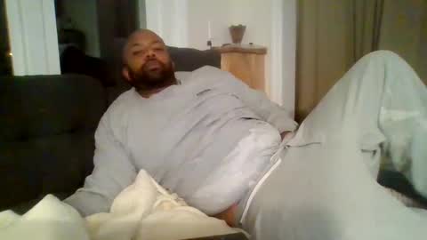 eddiejonez online show from December 7, 4:53 am