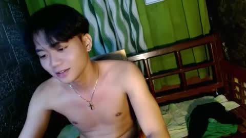 Snapshot of edelcum_xx chatting on February 24, 2:48 pm edelcum_xx online show from February 24, 2:48 pm