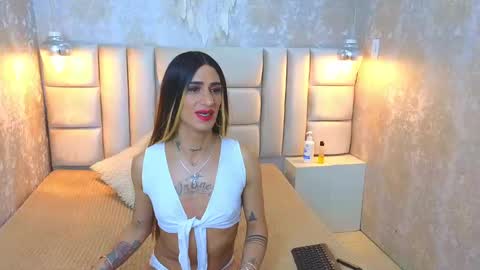 EdnaJarath online show from January 31, 2:58 am