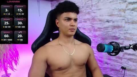 EDWARD CLARCK online show from February 27, 4:20 am