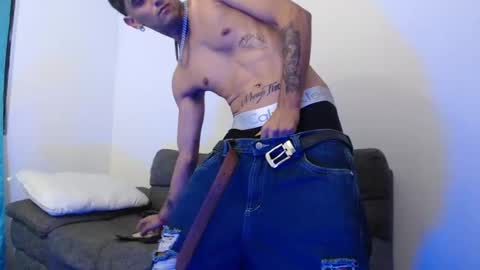 edward_johnsonn online show from September 17, 12:56 am