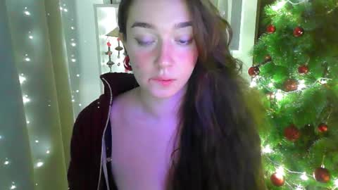effie_balconii online show from December 26, 1:32 pm