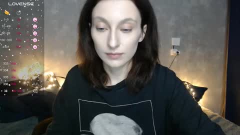 Anna online show from March 4, 12:01 pm