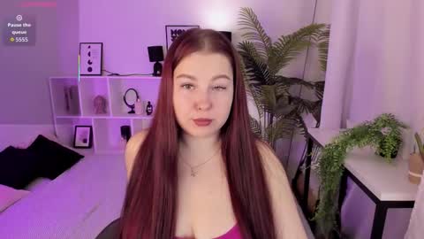 Effy online show from November 11, 1:33 pm