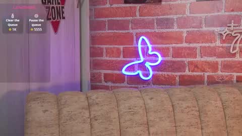 effystone777 online show from October 1, 6:41 am