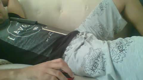 Snapshot of egyman2022 chatting on January 4, 12:05 pm Im momo 35 Egyptian at Dubai online show from January 4, 12:05 pm