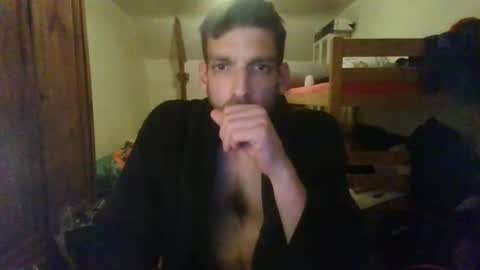 Snapshot of eheh60800 chatting on December 1, 5:24 pm eheh60800 online show from December 1, 5:24 pm