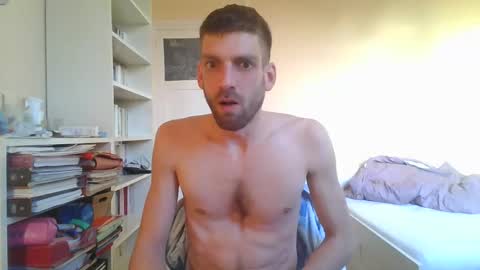 Snapshot of eheh60800 chatting on December 23, 9:05 am eheh60800 online show from December 23, 9:05 am