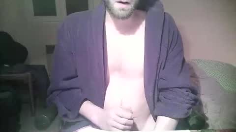 Snapshot of eheh60800 chatting on January 18, 11:11 pm eheh60800 online show from January 18, 11:11 pm