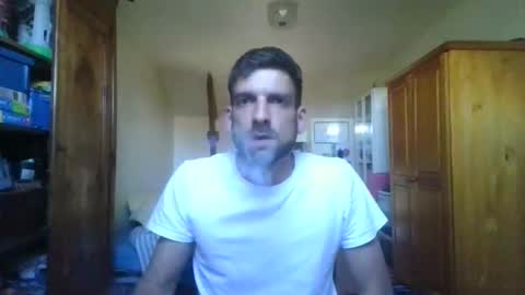 Snapshot of eheh60800 chatting on October 12, 1:54 pm eheh60800 online show from October 12, 1:54 pm