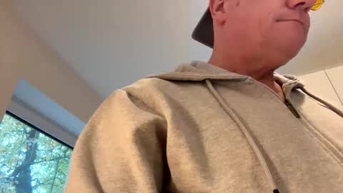 eichelhorn online show from October 23, 10:58 am