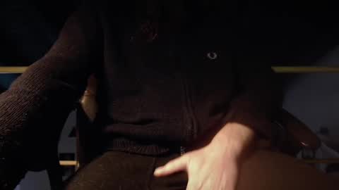 eighthundredeightyeight online show from December 30, 7:48 am