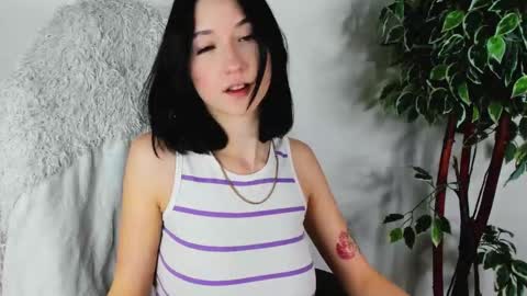 eileenmoores online show from September 25, 3:38 pm