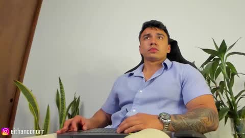 Snapshot of eithanconor1 chatting on September 16, 2:12 am EITHAN CONOR online show from September 16, 2:12 am