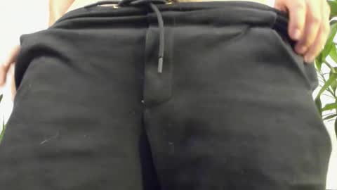 Snapshot of eithanconor1 chatting on September 23, 3:42 am EITHAN CONOR online show from September 23, 3:42 am