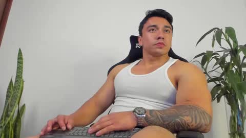 Snapshot of eithanconor1 chatting on October 9, 12:52 am EITHAN CONOR online show from October 9, 12:52 am