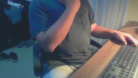 Juan Pablo M online show from December 2, 5:26 am