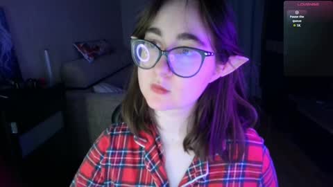 If you like it when I meow give me a thumbs up online show from December 9, 2:17 pm