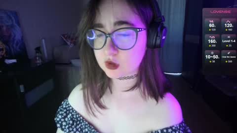 If you like it when I meow give me a thumbs up online show from December 13, 9:13 am