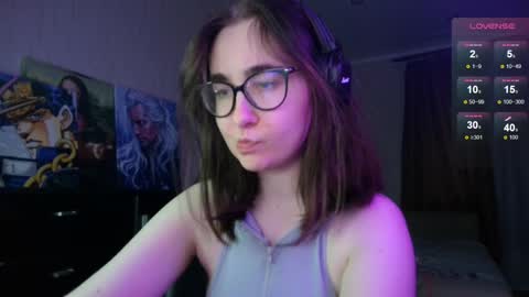 If you like it when I meow give me a thumbs up online show from December 19, 1:40 pm