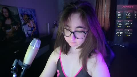 If you like it when I meow give me a thumbs up online show from January 7, 10:11 am