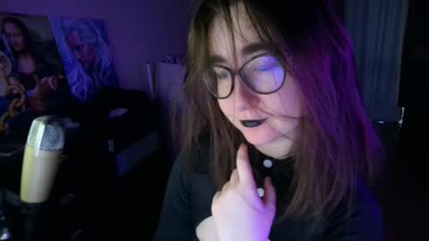 If you like it when I meow give me a thumbs up online show from January 21, 10:08 am