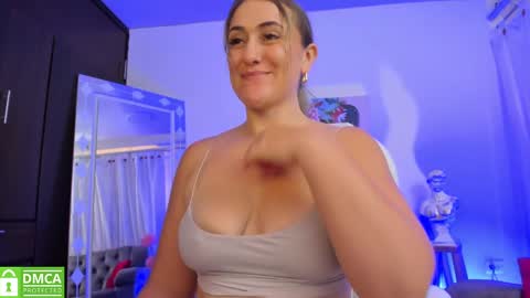 Snapshot of ela_ps chatting on January 20, 2:57 pm LOREIN online show from January 20, 2:57 pm