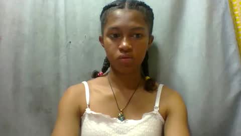 elaliealdy online show from September 17, 6:37 am