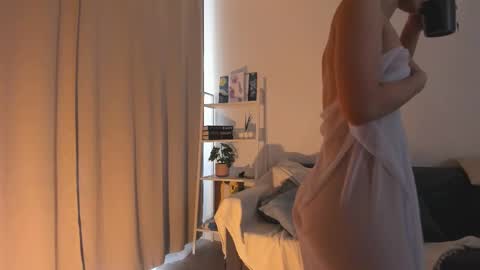 ELA 3 online show from March 10, 12:26 pm