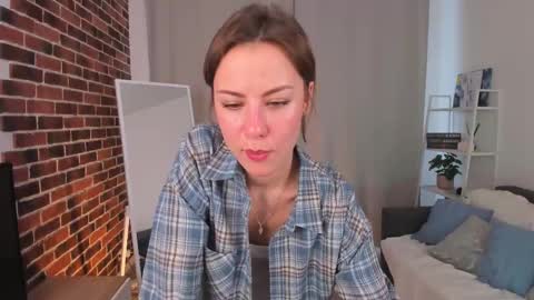 ELA 3 online show from March 12, 6:40 am