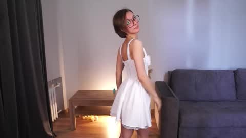 ELA 3 online show from September 13, 6:13 am