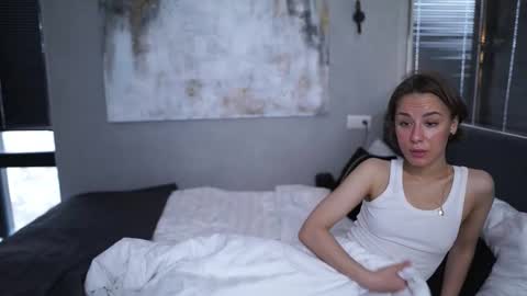 ELA 3 online show from October 31, 6:14 am