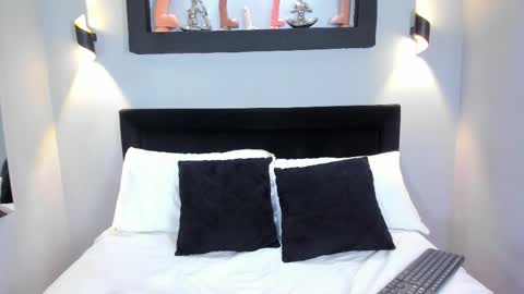 Ela online show from October 7, 5:26 am