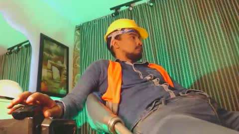 Snapshot of elcaballeroblack chatting on October 1, 6:19 am elcaballeroblack online show from October 1, 6:19 am