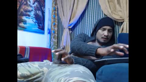 Snapshot of elcaballeroblack chatting on October 14, 1:50 am elcaballeroblack online show from October 14, 1:50 am