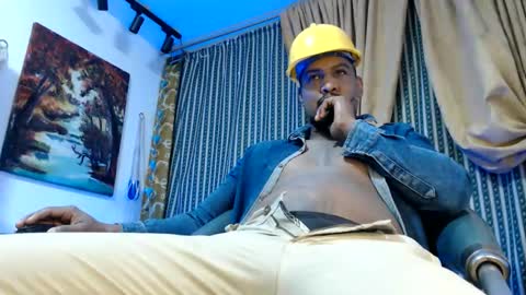 Snapshot of elcaballeroblack chatting on October 25, 1:24 am elcaballeroblack online show from October 25, 1:24 am