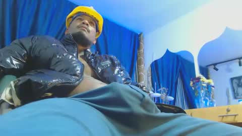 Snapshot of elcaballeroblack chatting on November 4, 1:16 am elcaballeroblack online show from November 4, 1:16 am