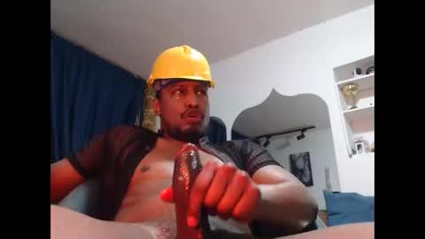 Snapshot of elcaballeroblack chatting on November 30, 2:37 am elcaballeroblack online show from November 30, 2:37 am