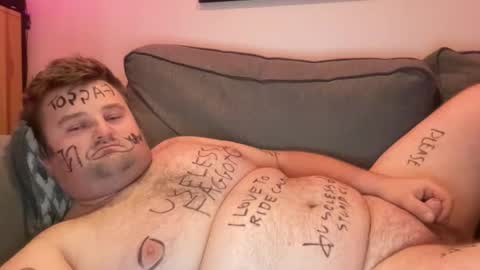 Snapshot of electricity1234 chatting on December 5, 1:03 am electricity1234 online show from December 5, 1:03 am