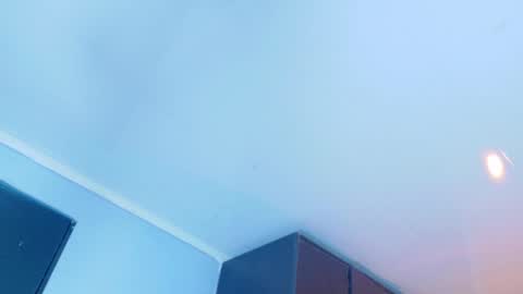 electrogoddess online show from November 25, 1:16 am