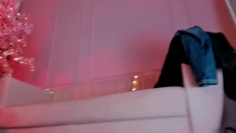 Snapshot of elektranoe chatting on February 8, 4:47 pm love 3d online show from February 8, 4:47 pm