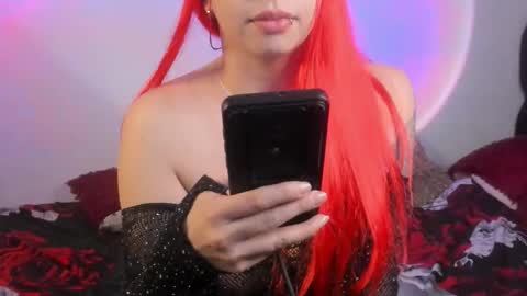 Elena  online show from December 5, 6:33 am