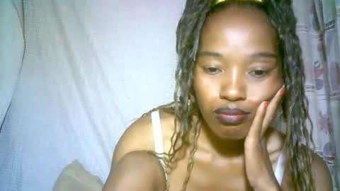 elenah013 online show from February 3, 5:40 am