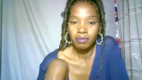 elenah013 online show from February 14, 5:41 am