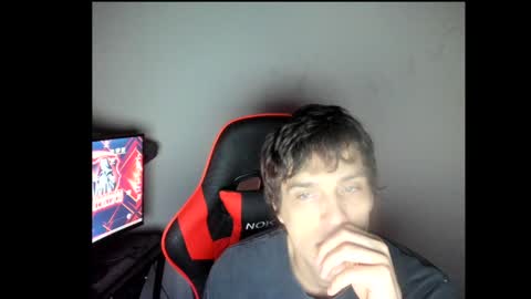 elephantrunkman online show from December 25, 5:26 am