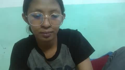 eliah193653 online show from November 27, 5:42 am