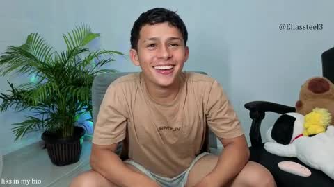 elias online show from October 6, 9:45 pm