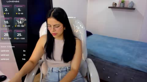 Eliie online show from December 16, 6:53 am