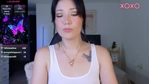 eliiih_ online show from October 28, 2:59 am